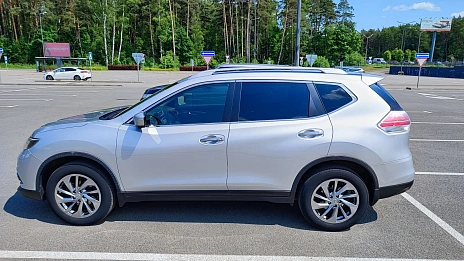 Nissan X-Trail, 2015г, полный привод, вариатор