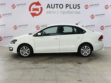 Volkswagen Polo, 2018г, передний привод, автомат