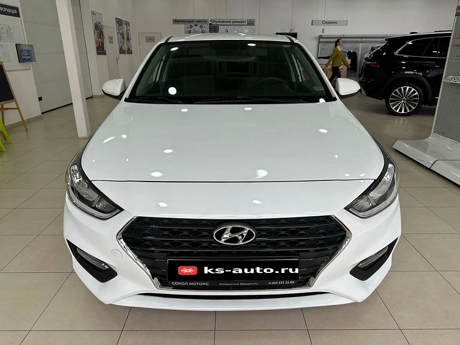 Hyundai Solaris, 2018г., передний привод, автомат