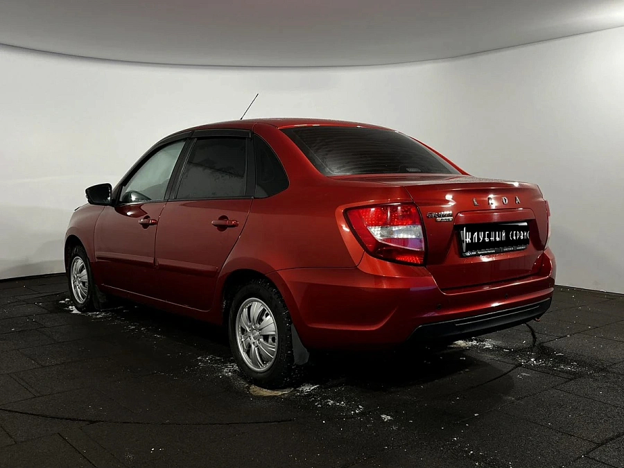 Lada (ВАЗ) Granta, 2020г., передний привод, механика