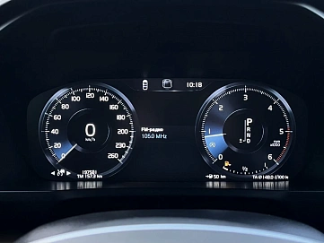 Volvo XC90, 2017г, полный привод, автомат