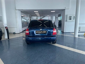 Kia Cerato, 2006г, передний привод, механика
