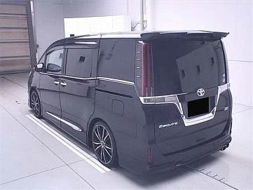 Toyota Esquire, 2021г, передний привод, вариатор