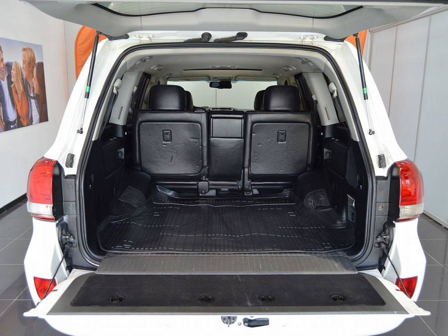 Toyota Land Cruiser, 2011г., полный привод, автомат
