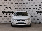 Opel Astra, 2011г., передний привод, автомат