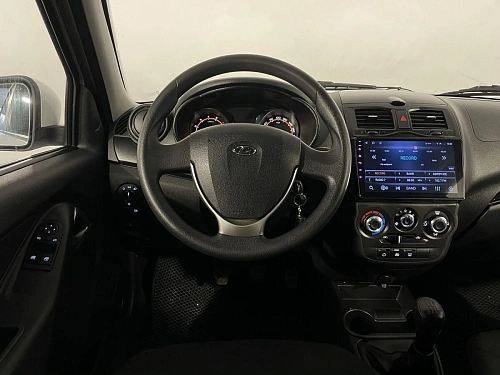 Lada (ВАЗ) Granta, 2023г, передний привод, механика