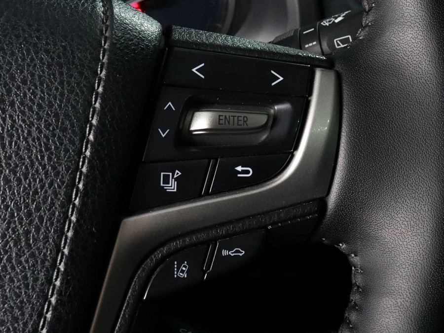 Toyota Land Cruiser Prado, 2018г., полный привод, автомат