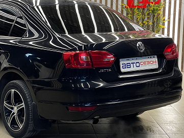 Volkswagen Jetta, 2012г, передний привод, автомат