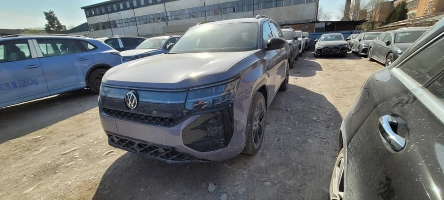 Volkswagen Teramont, 2026г., полный привод, робот