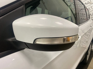 Ford Kuga, 2016г, передний привод, автомат