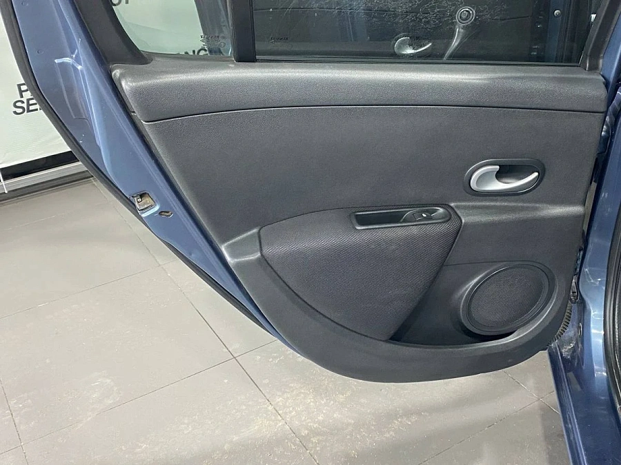 Renault Clio, 2007г., передний привод, автомат