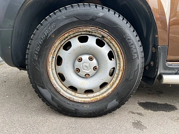 Renault Duster, 2013г., передний привод, механика