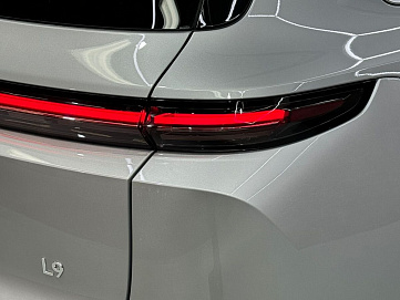 LiXiang L9, 2024г, полный привод, автомат