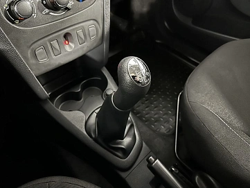 Renault , 2020г., передний привод, механика