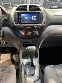 Toyota RAV4, 2003г, полный привод, автомат