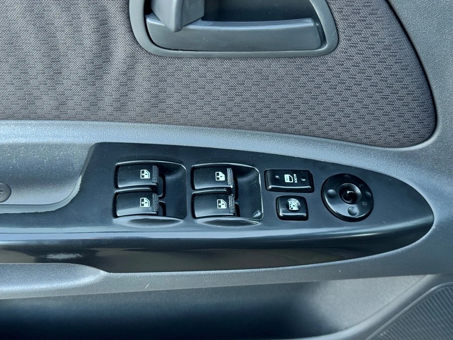 Kia Rio, 2010г., передний привод, механика