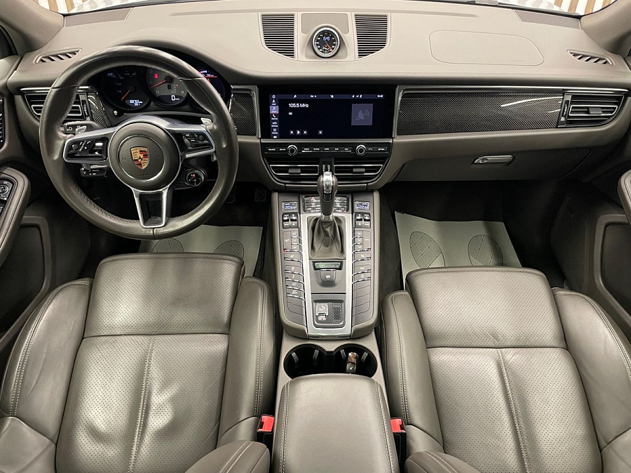 Porsche , 2019г., полный привод, робот