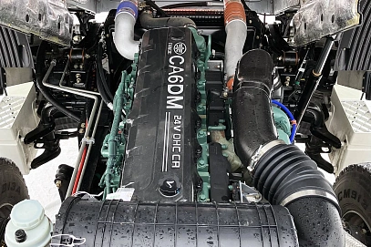 FAW J6 CA4250, 2023г, Механическая