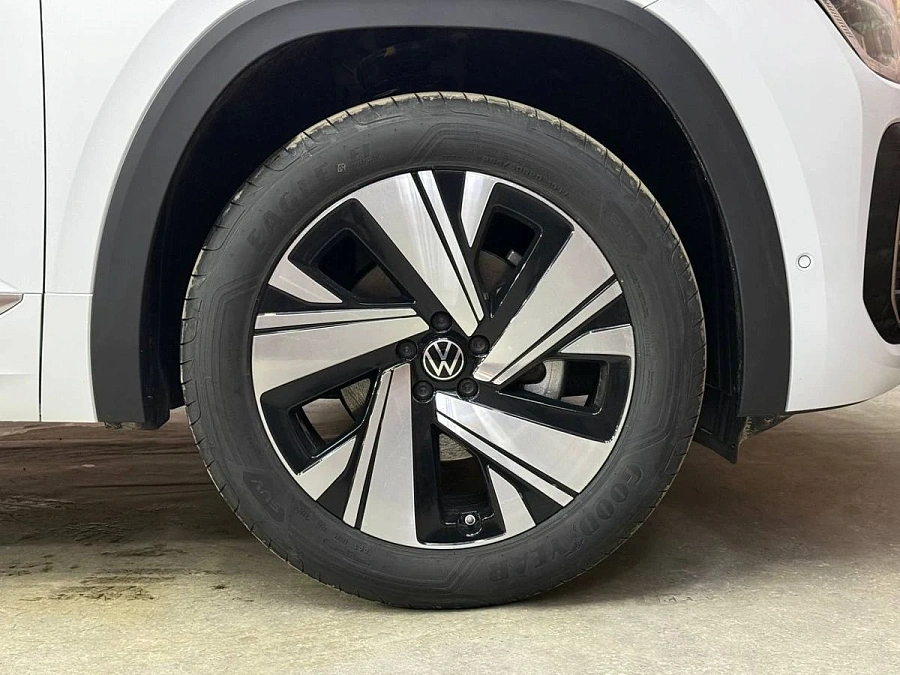 Volkswagen , 2025г., полный привод, робот