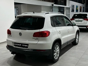 Volkswagen Tiguan, 2012г, полный привод, автомат