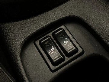 Mitsubishi Lancer, 2006г, передний привод, механика