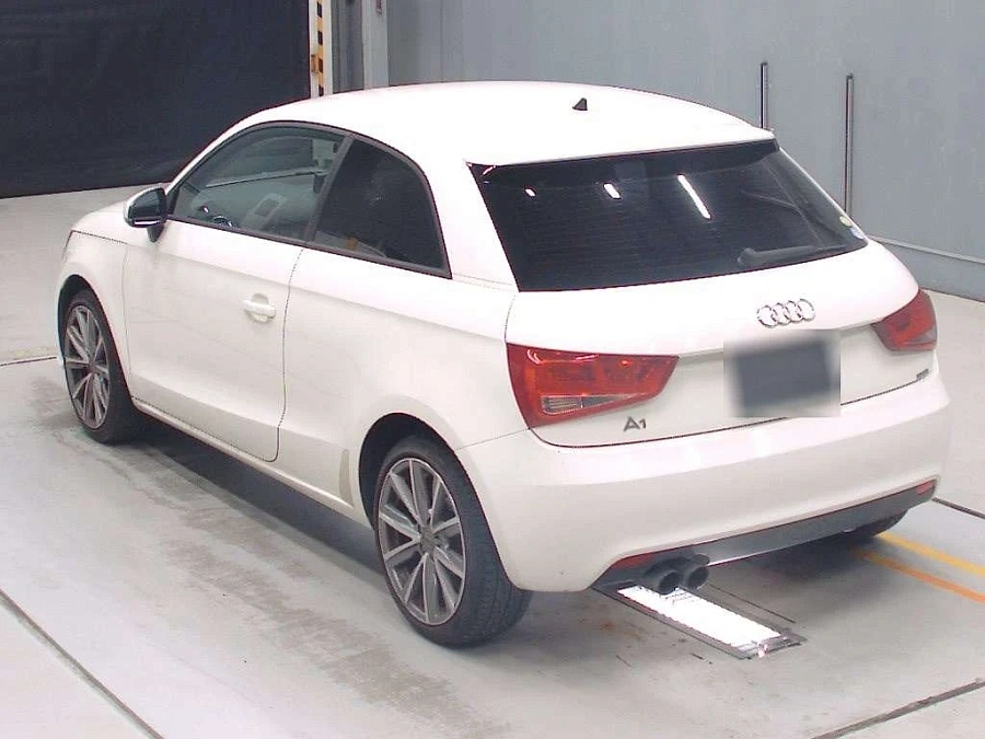 Audi A1, 2012г., передний привод, робот