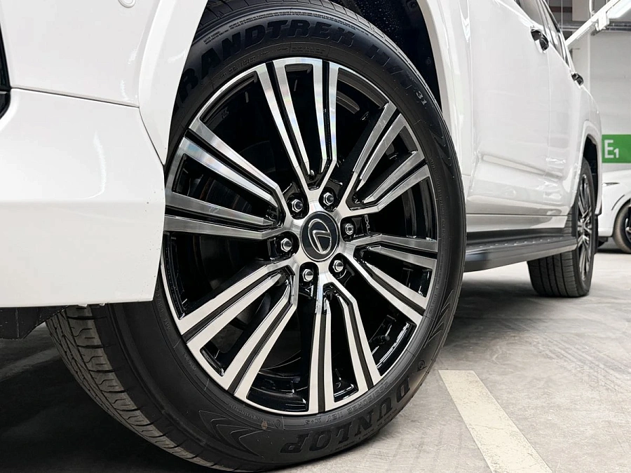 Lexus LX, 2025г., полный привод, автомат