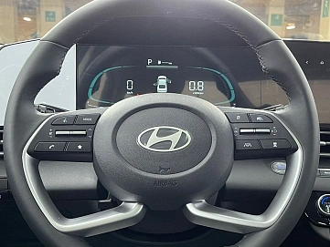 Hyundai Elantra, 2023г, передний привод, вариатор