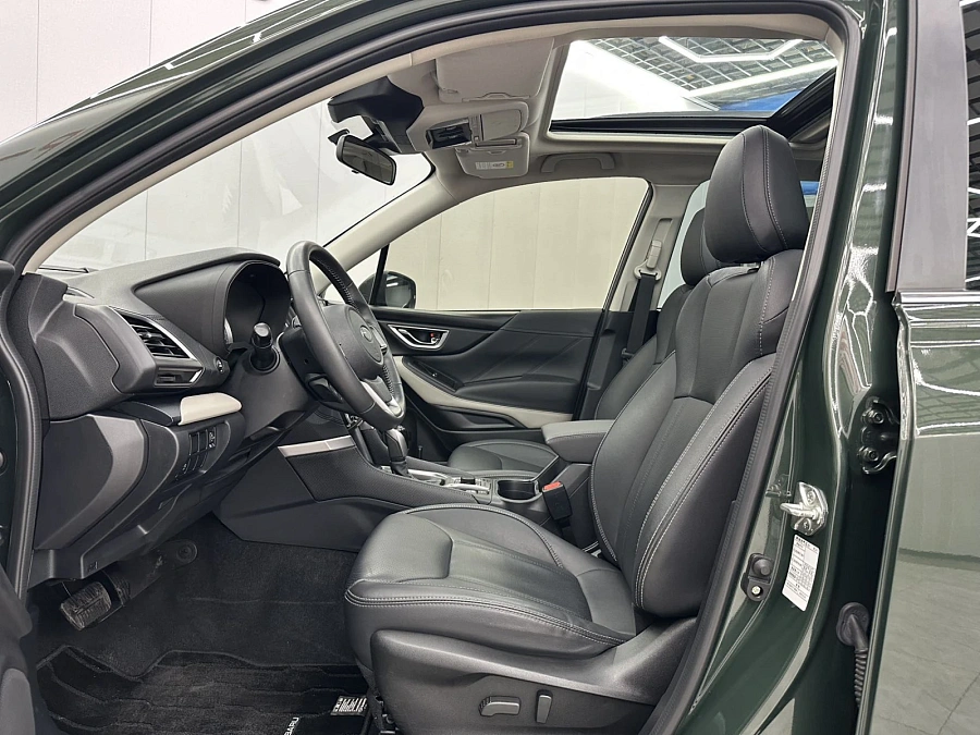 Subaru Forester, 2022г., полный привод, вариатор