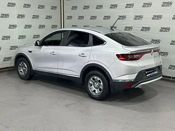 Renault Arkana, 2019г, передний привод, автомат