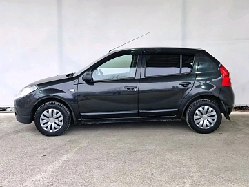 Renault Sandero, 2011г, передний привод, механика