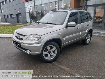 Chevrolet Niva, 2011г, полный привод, механика