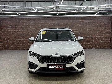 Skoda Octavia, 2025г, передний привод, робот