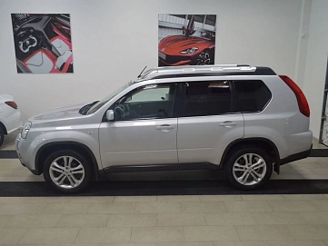 Nissan X-Trail, 2012г, полный привод, механика