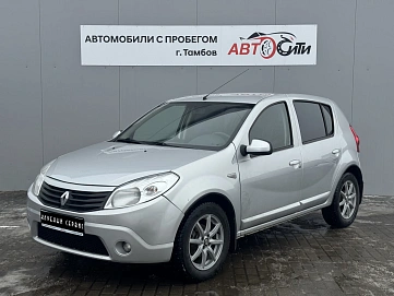 Renault Sandero, 2011г, передний привод, механика