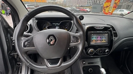 Renault Kaptur, 2016г, полный привод, автомат