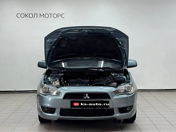 Mitsubishi Lancer, 2010г, передний привод, механика