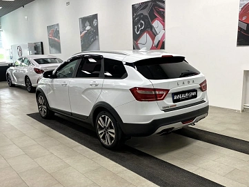 Lada (ВАЗ) , 2018г., передний привод, механика