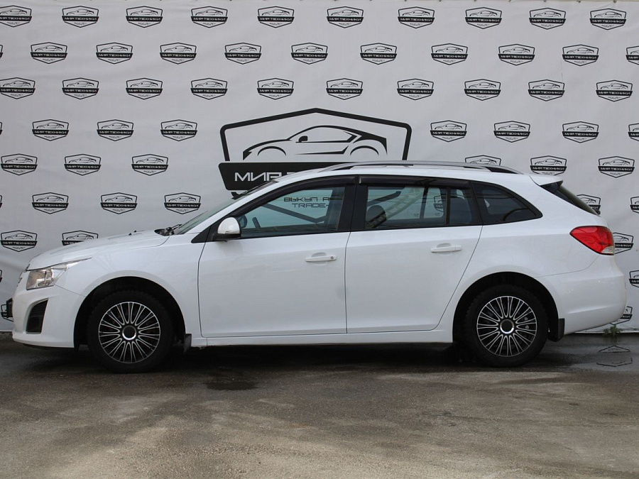 Chevrolet Cruze, 2014г., передний привод, механика