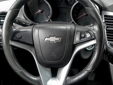 Chevrolet Cruze, 2011г., передний привод, механика