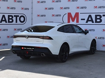 Changan UNI-V, 2024г., передний привод, робот