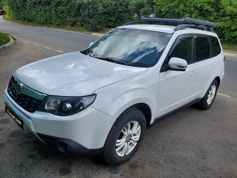 Subaru Forester, 2011г., полный привод, автомат