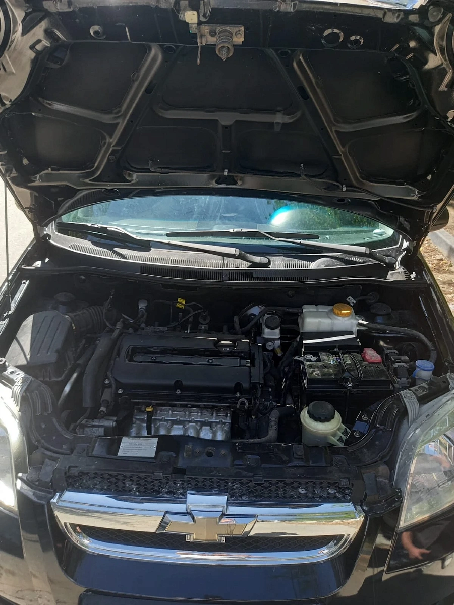 Chevrolet Aveo, 2010г., передний привод, механика