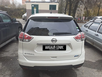 Nissan X-Trail, 2015г, передний привод, вариатор