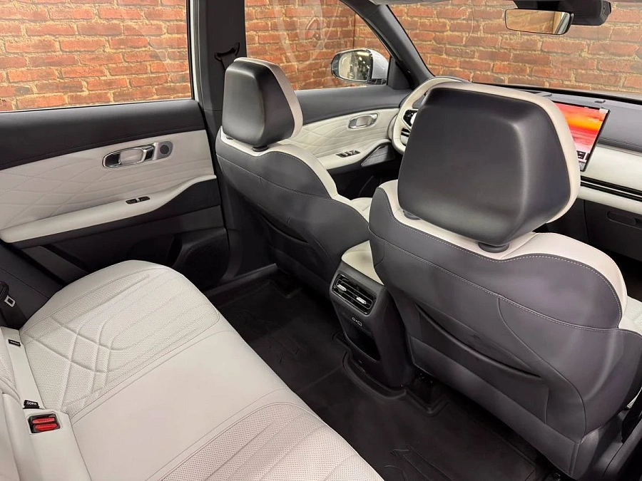 Geely Galaxy Starship 7, 2025г., передний привод, автомат