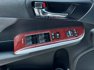 Toyota Camry, 2013г., передний привод, автомат