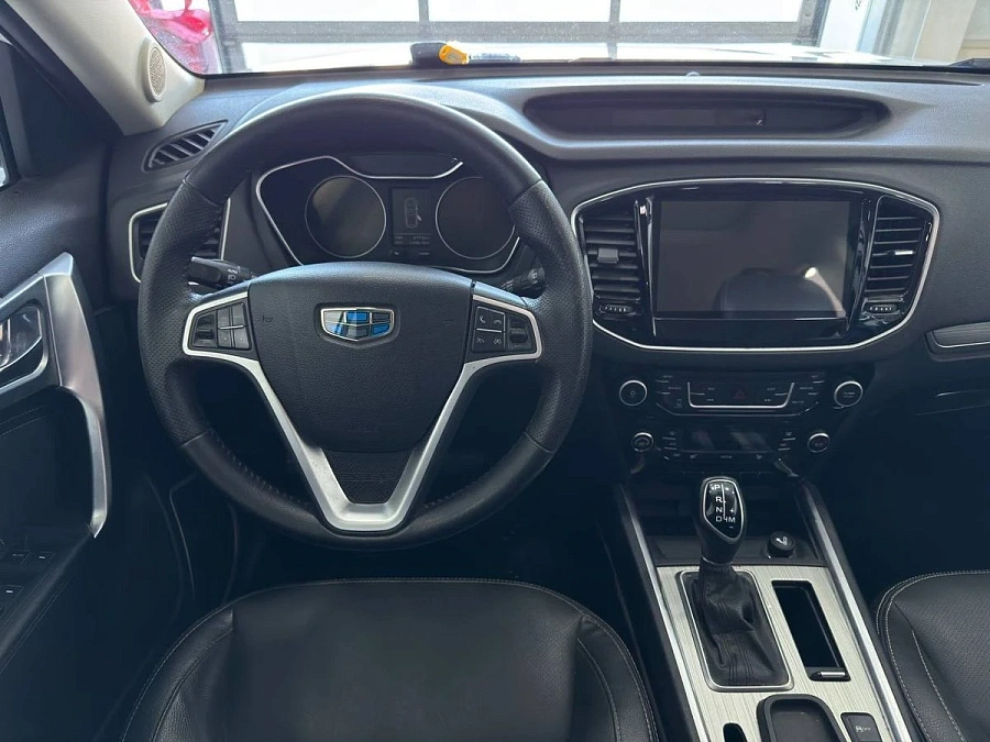 Geely Emgrand X7, 2019г., передний привод, автомат