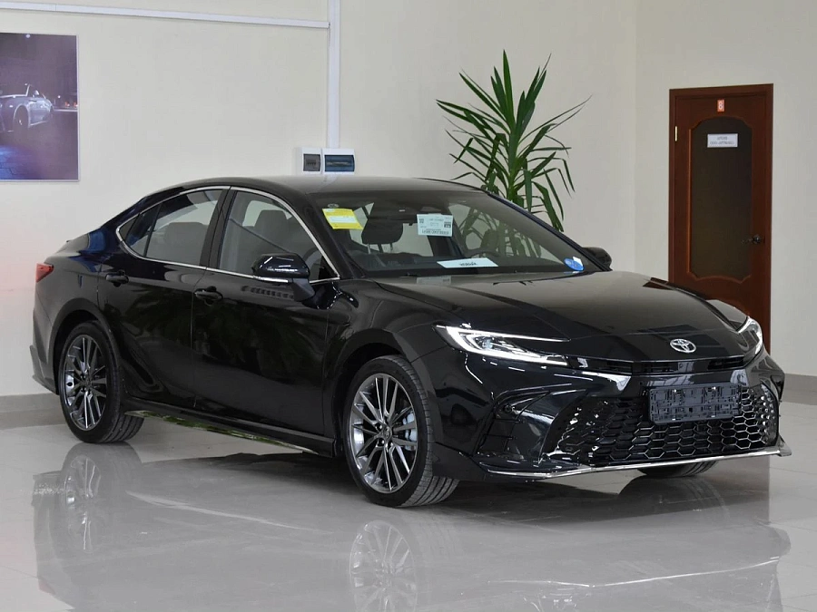 Toyota Camry, 2026г., передний привод, вариатор