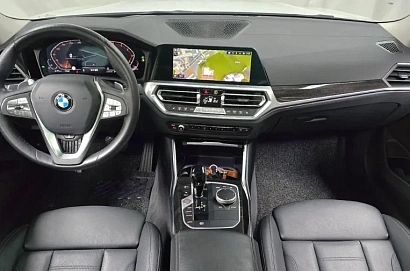 BMW 3 серии, 2021г, задний привод, автомат