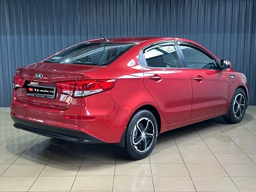 Kia Rio, 2015г., передний привод, механика